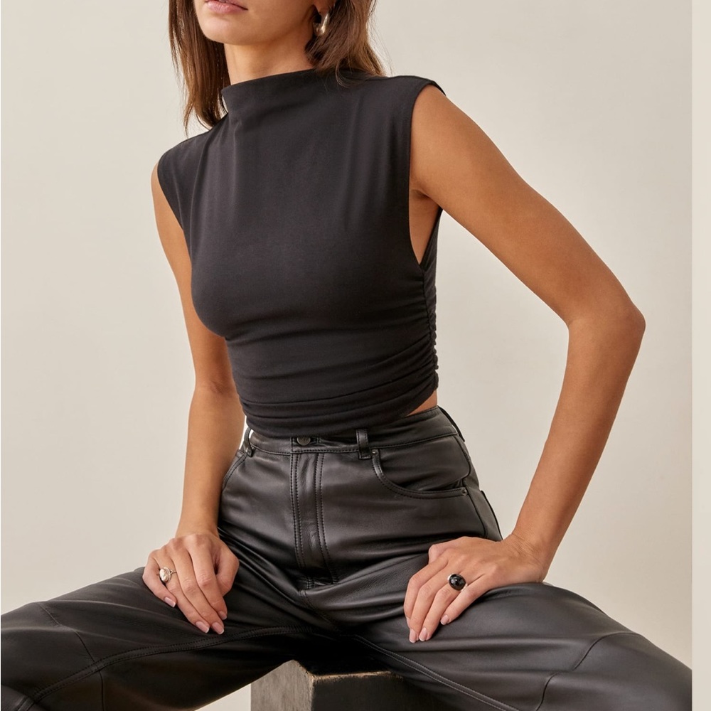 Reformation Lindy Knit top